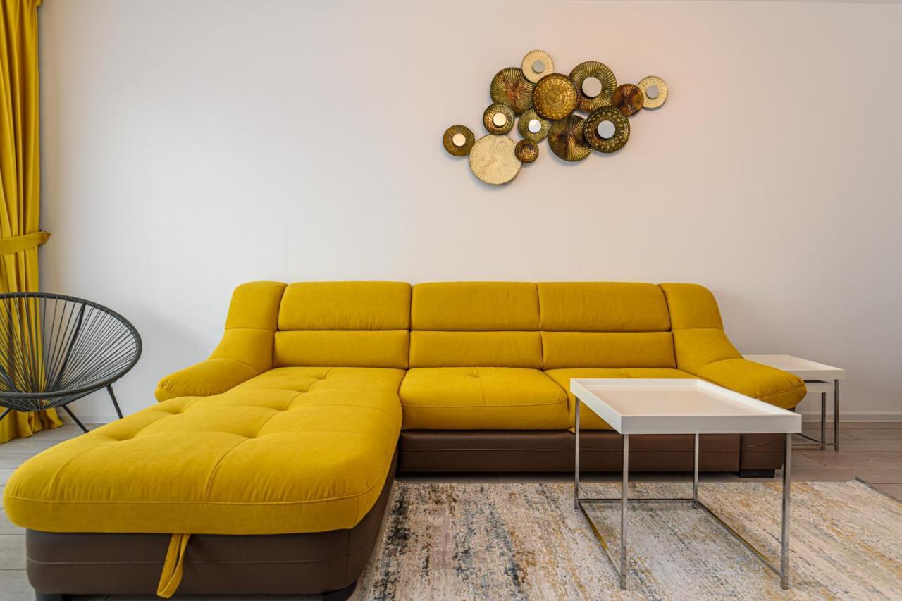Rentforcomfort Dynamic Apartment Brasov Exterior photo