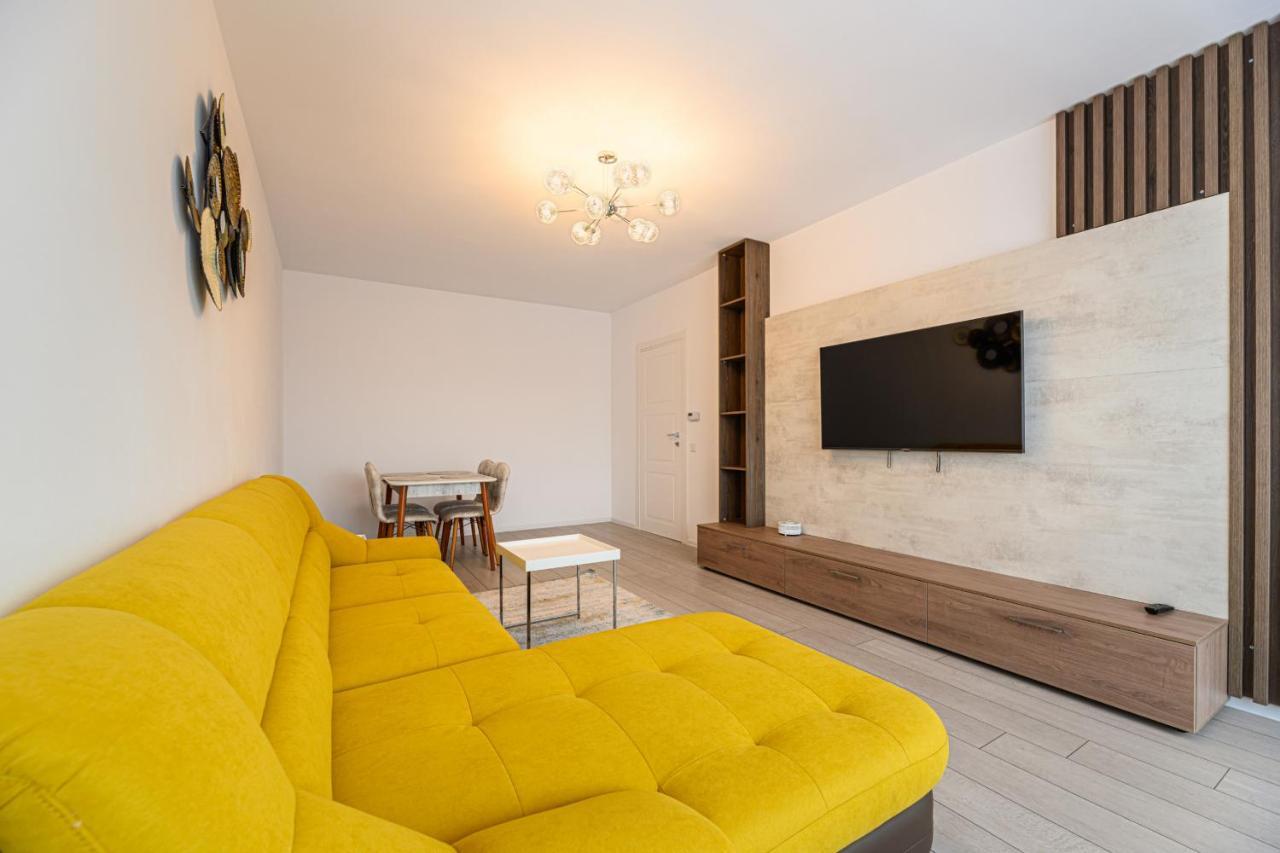 Rentforcomfort Dynamic Apartment Brasov Exterior photo